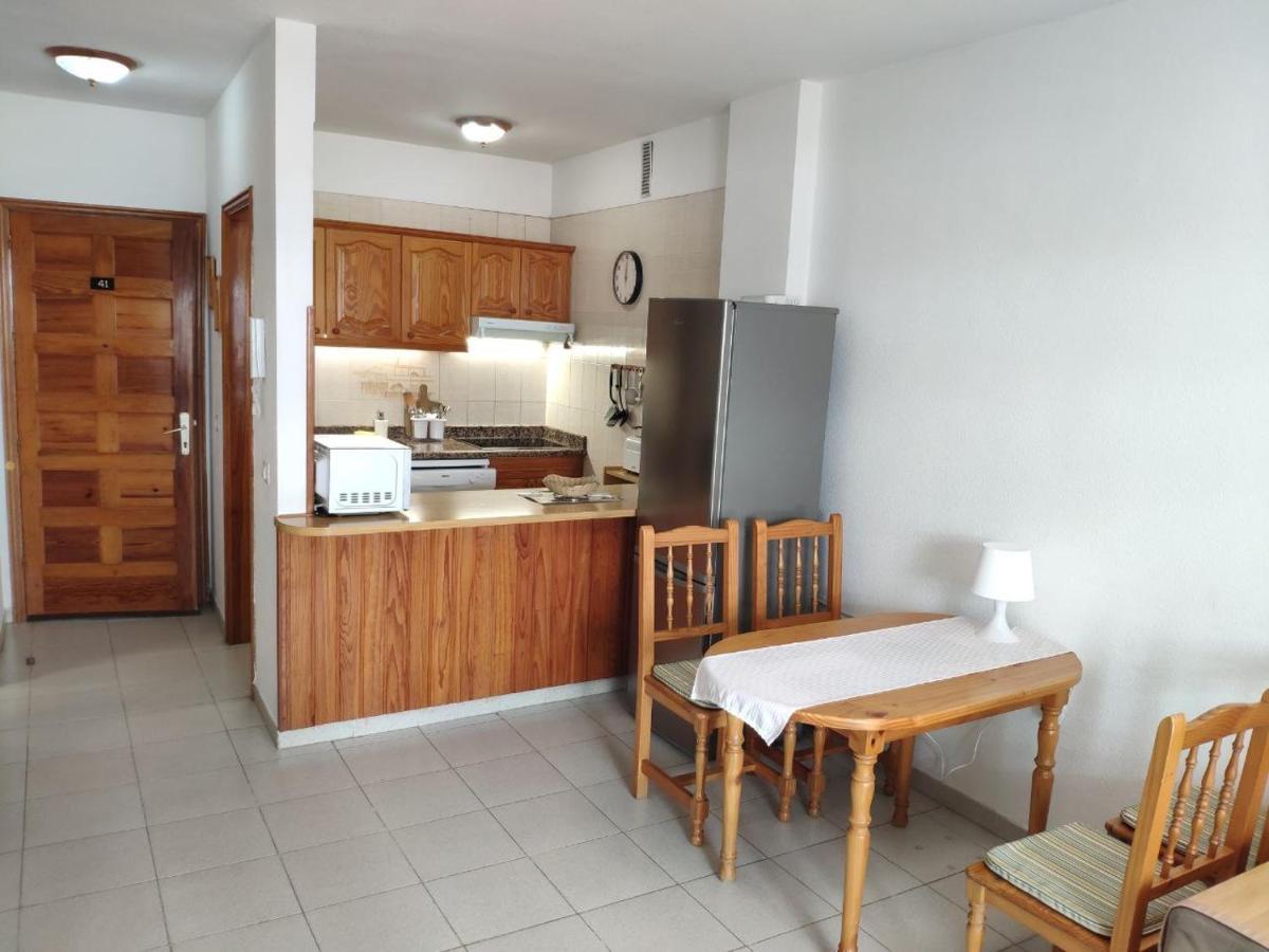Аппартаметы Seguro De Sol Playa De La Arena Puerto de Santiago  Eksteriør bilde